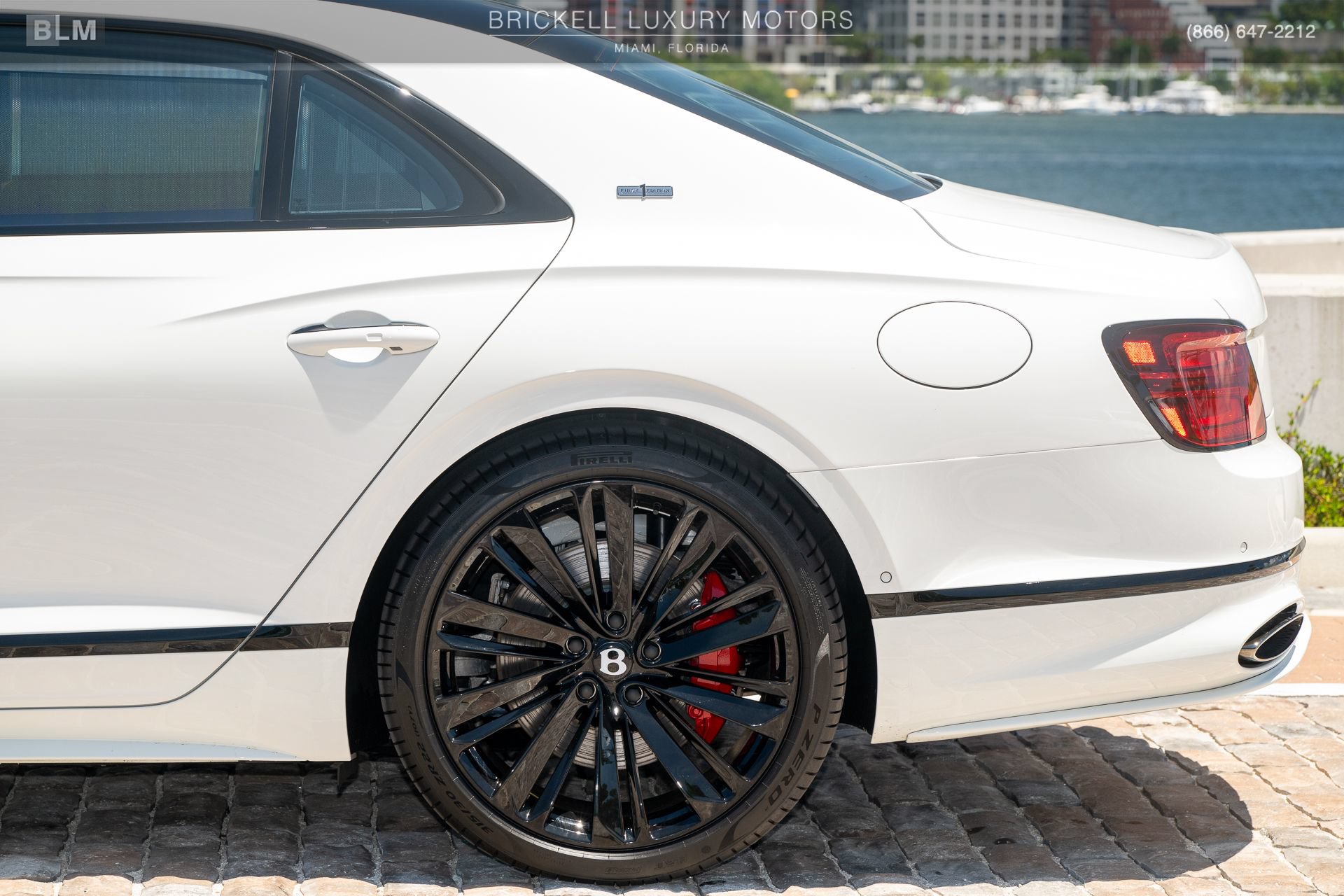 Used 2025 Bentley Flying Spur Plug-In Hybrid w/ First Edition Specification AWD/4WD image 53