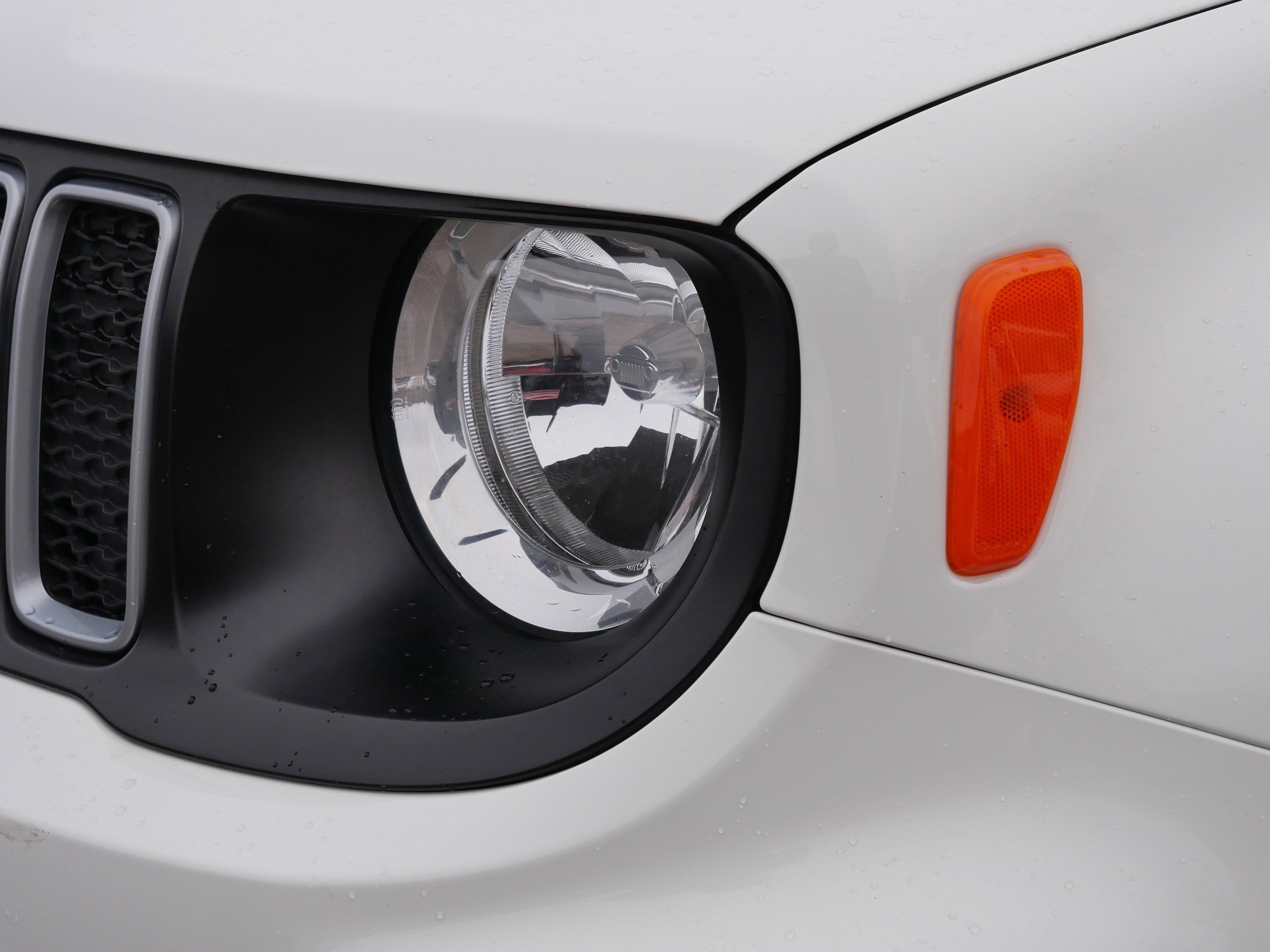 Certified 2022 Jeep Renegade Latitude w/ Convenience Group image 16