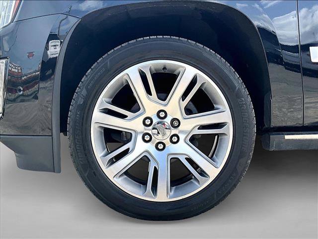 Used 2019 Cadillac Escalade ESV Premium Luxury RWD image 10