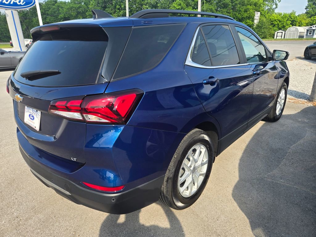 Used 2023 Chevrolet Equinox LT FWD image 4