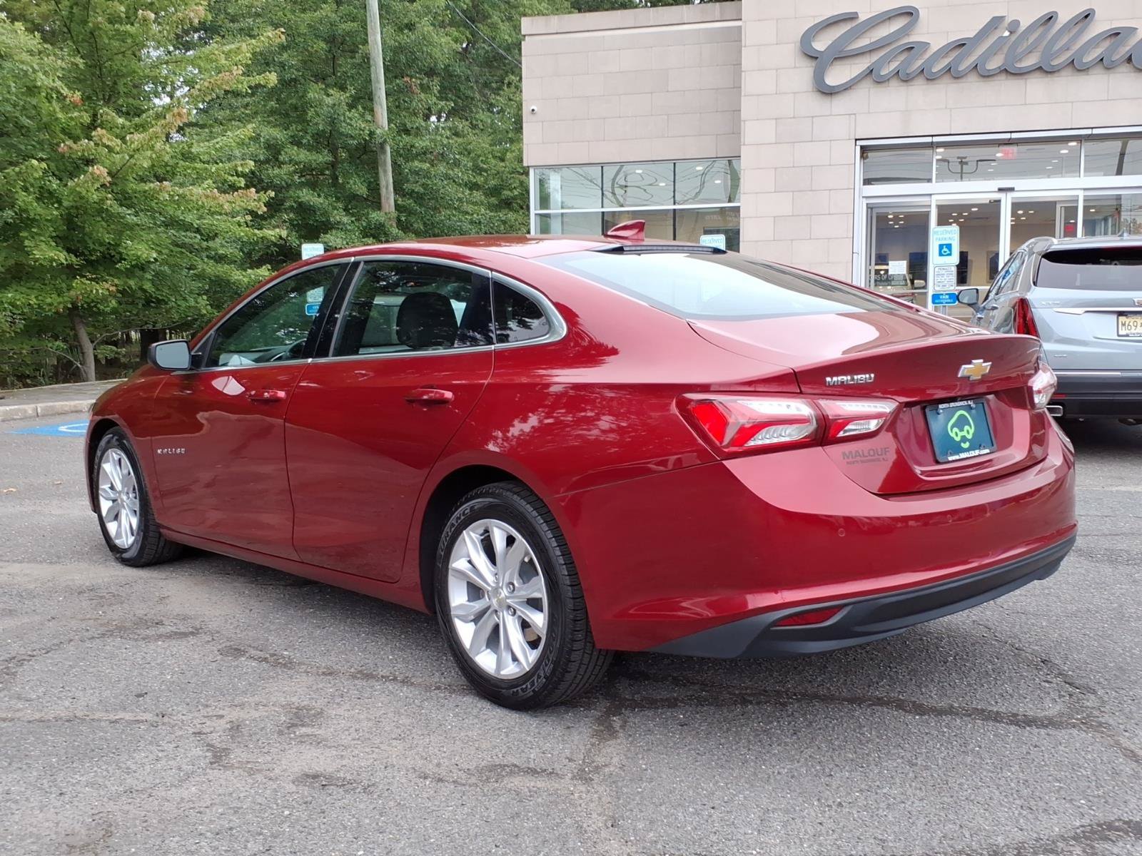Certified 2019 Chevrolet Malibu LT w/ Driver Confidence Package FWD image 4