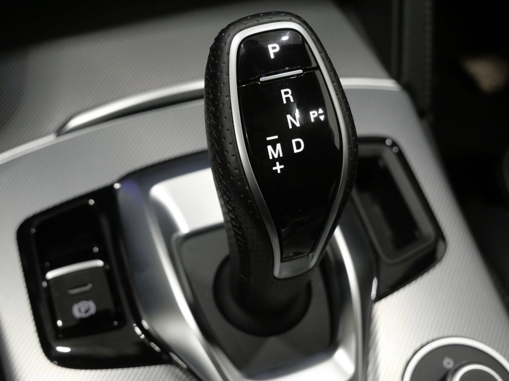 Used 2024 Alfa Romeo Stelvio Veloce AWD/4WD image 23