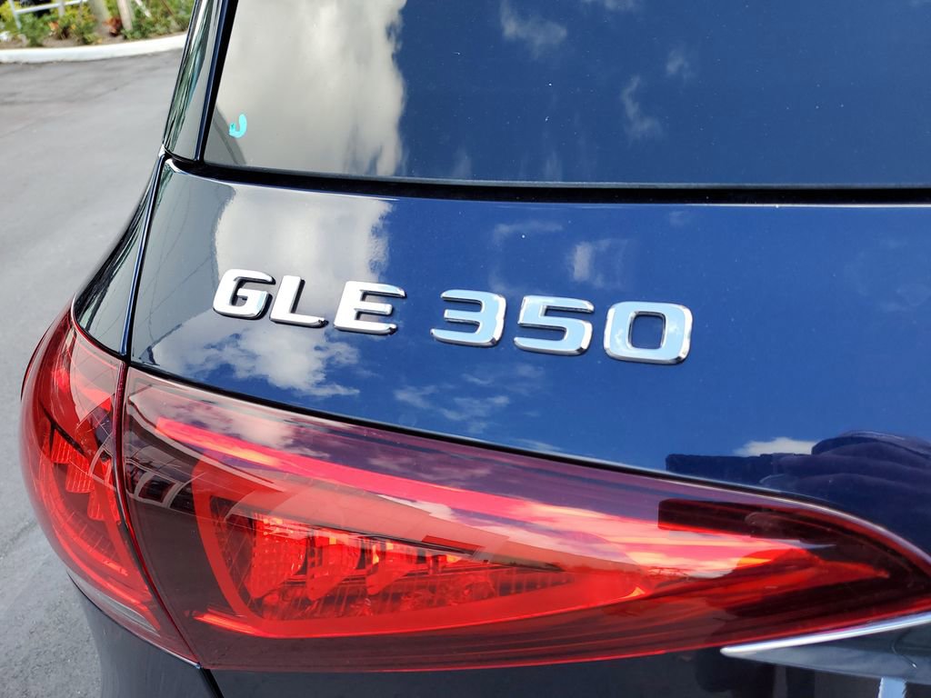 Used 2022 Mercedes-Benz GLE 350 w/ Premium Package image 5