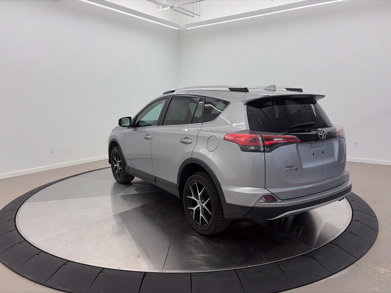 Used 2016 Toyota RAV4 SE AWD/4WD image 5