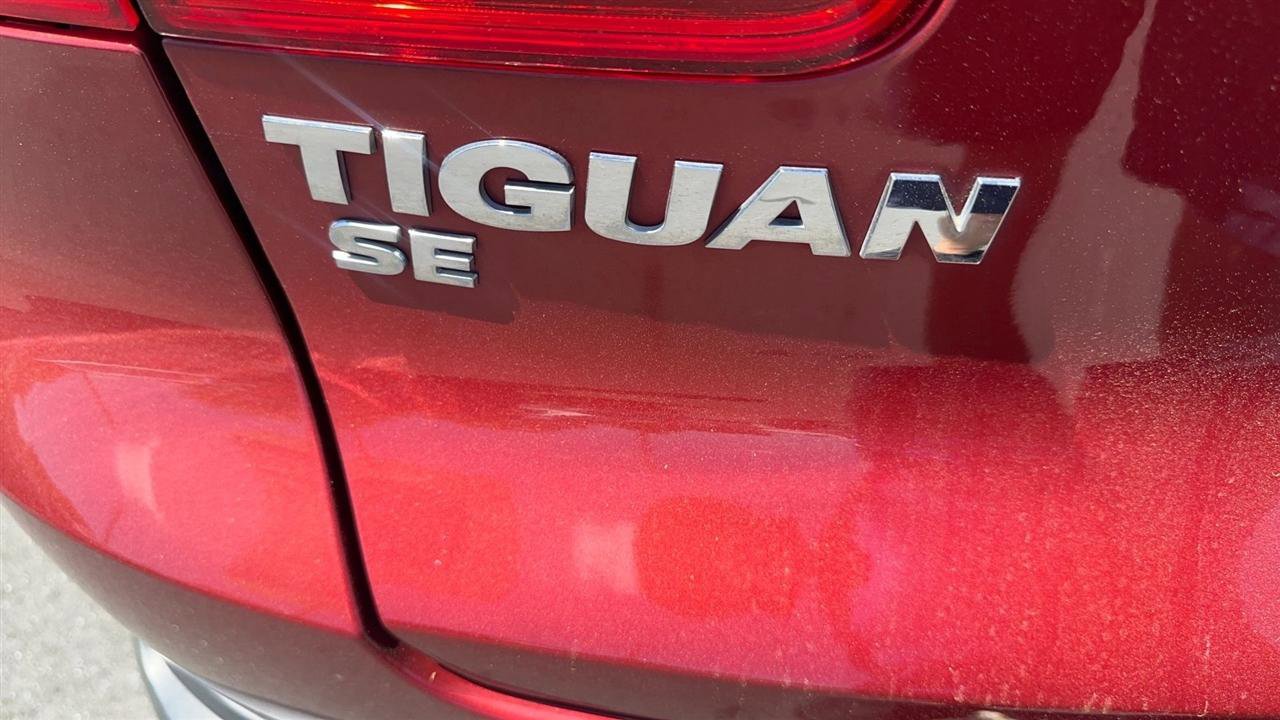 Used 2016 Volkswagen Tiguan S image 35