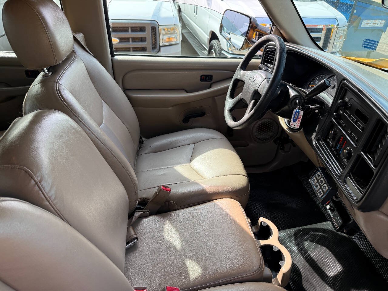 Used 2007 Chevrolet Silverado 2500 W/T RWD image 17