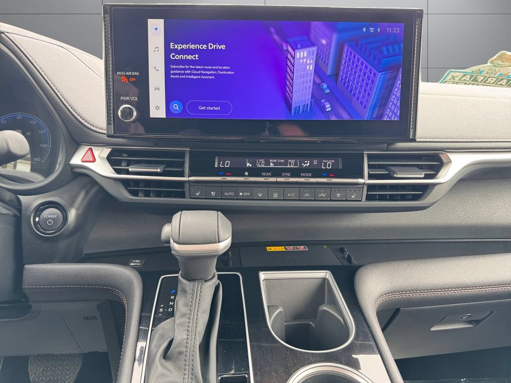 Certified 2026 Toyota Sienna Platinum AWD/4WD image 15