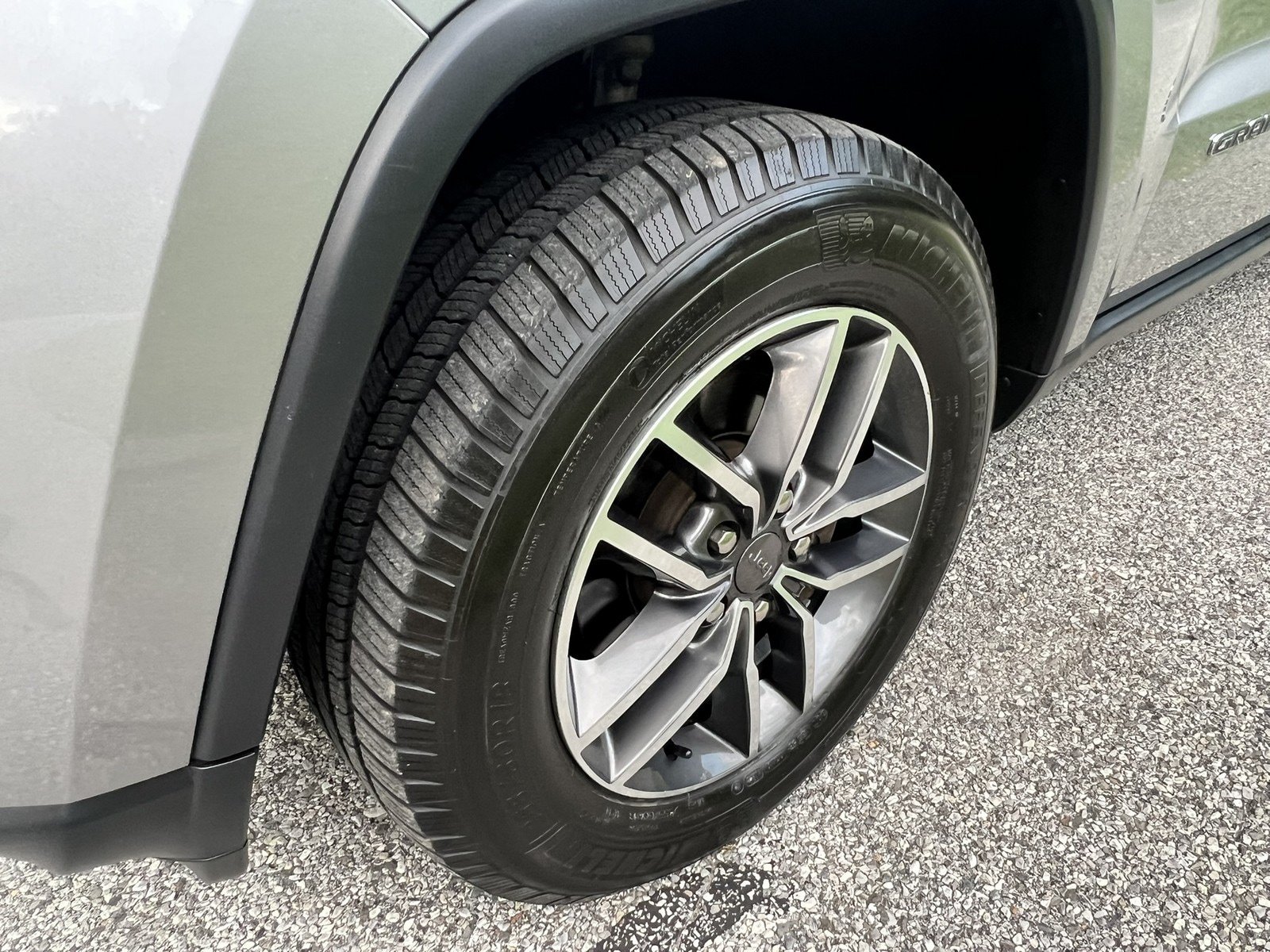 Used 2019 Jeep Grand Cherokee Limited w/ Luxury Group II AWD/4WD image 99