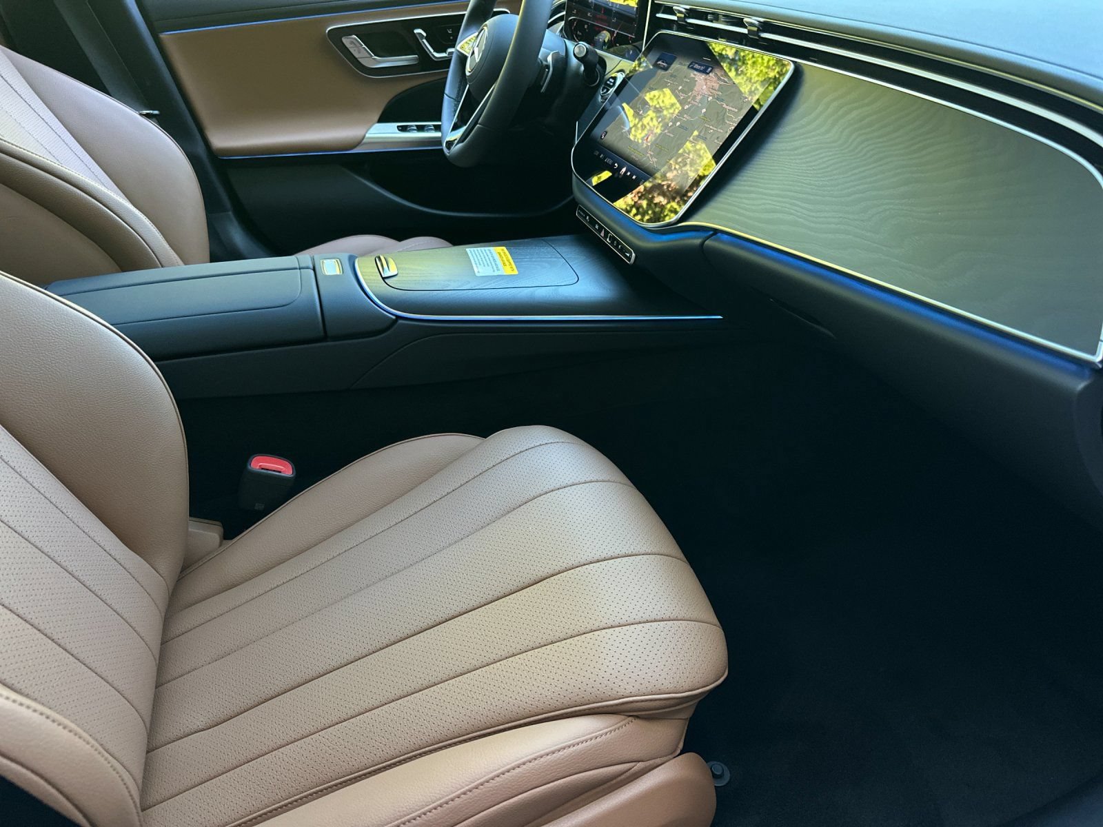 New 2026 Mercedes-Benz E 350 4MATIC Sedan image 15