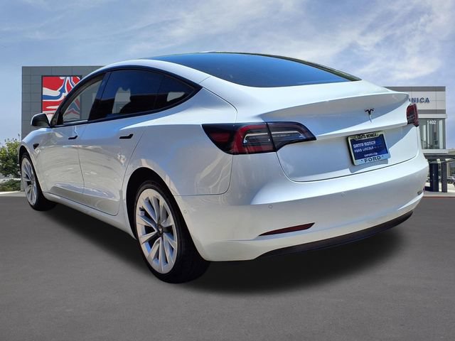 Used 2022 Tesla Model 3 Standard Range RWD image 3