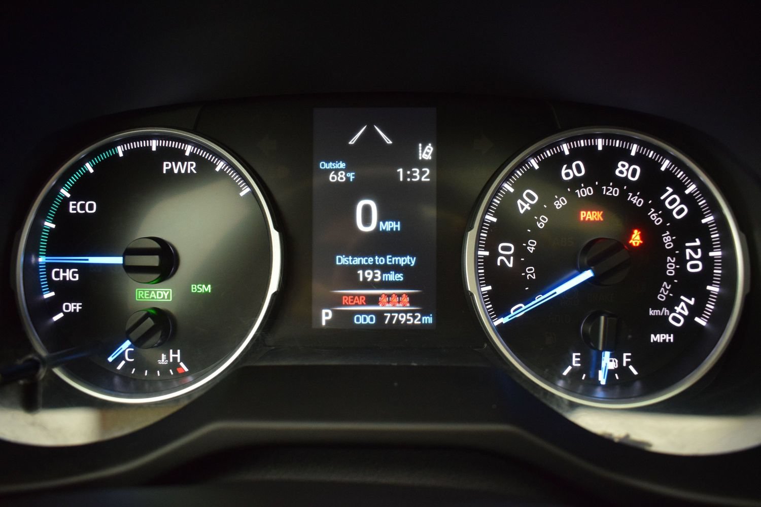 Used 2022 Toyota RAV4 XLE w/ Convenience Package AWD/4WD image 17