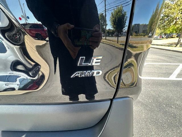 Used 2024 Toyota RAV4 LE image 12