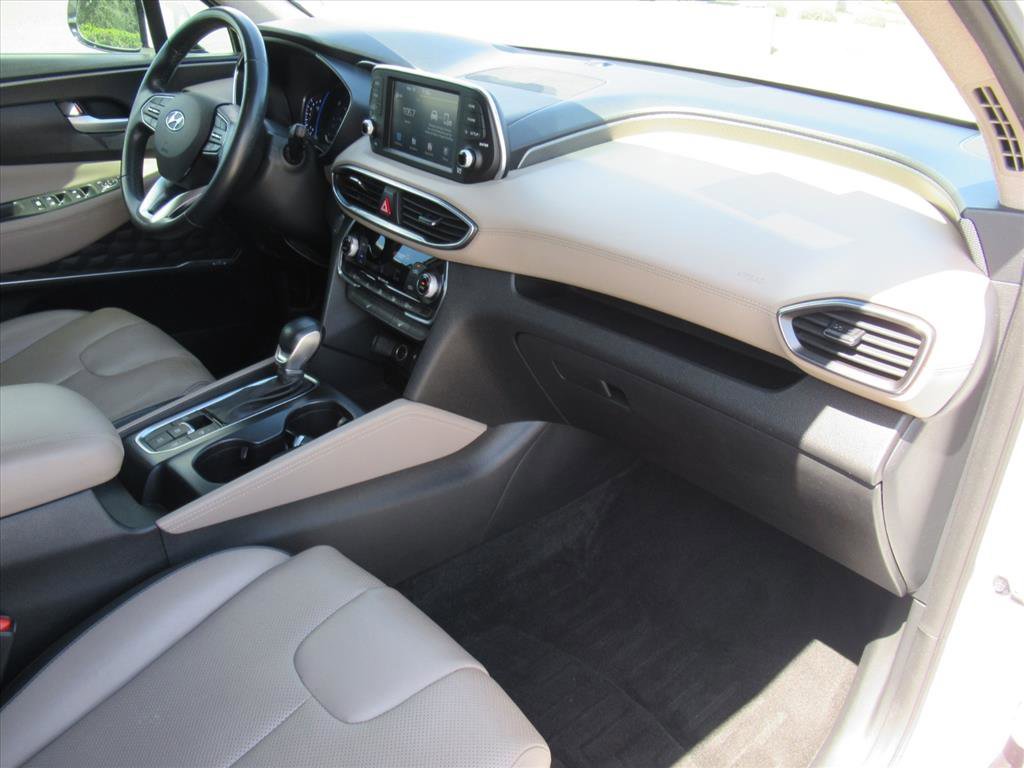 Used 2020 Hyundai Santa Fe SEL w/ Convenience + Premium Package image 10