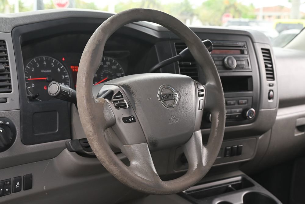 Used 2015 Nissan NV 2500 SV image 19