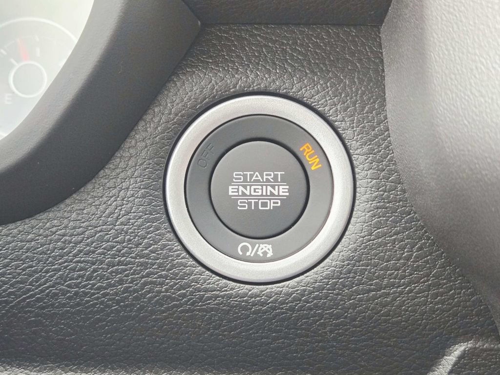 New 2026 RAM 1500 Express AWD/4WD image 28