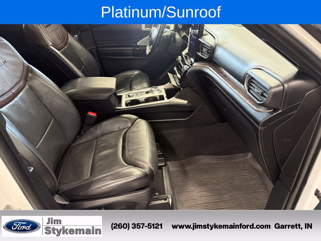 Used 2021 Ford Explorer Platinum w/ Equipment Group 601A AWD/4WD image 39