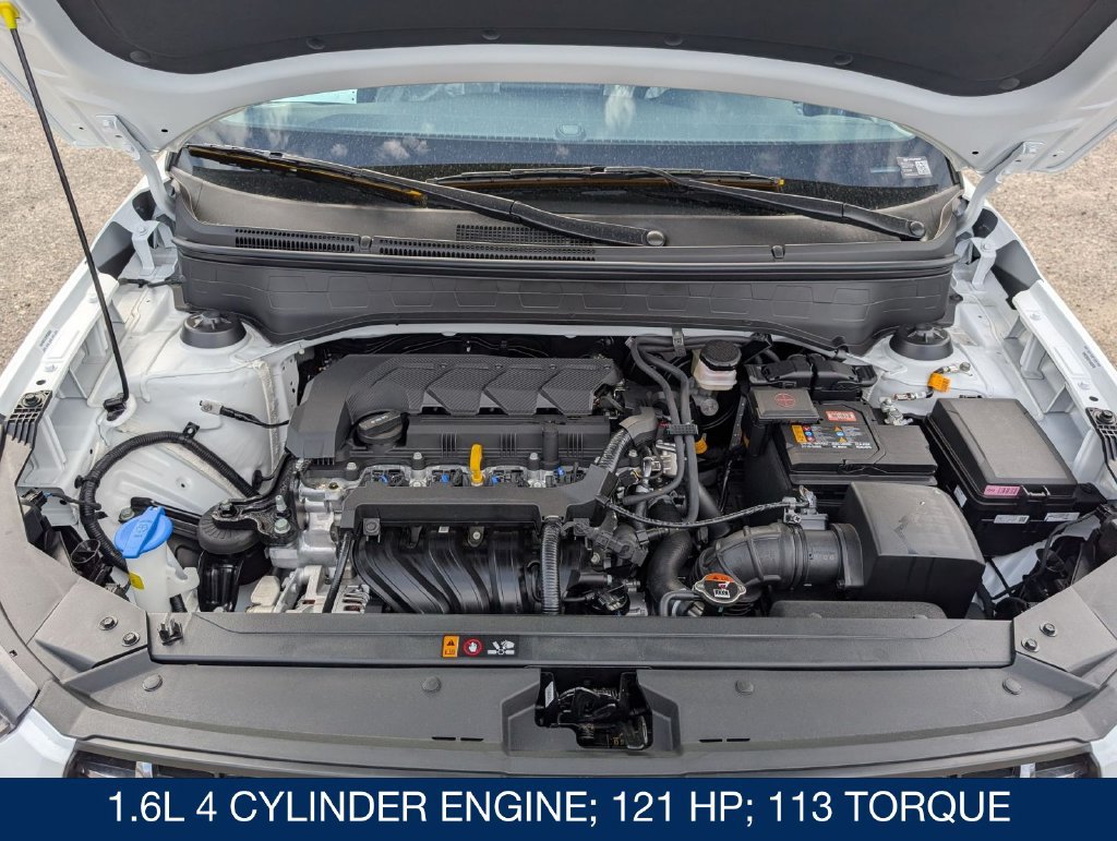New 2026 Hyundai Venue SEL FWD image 31