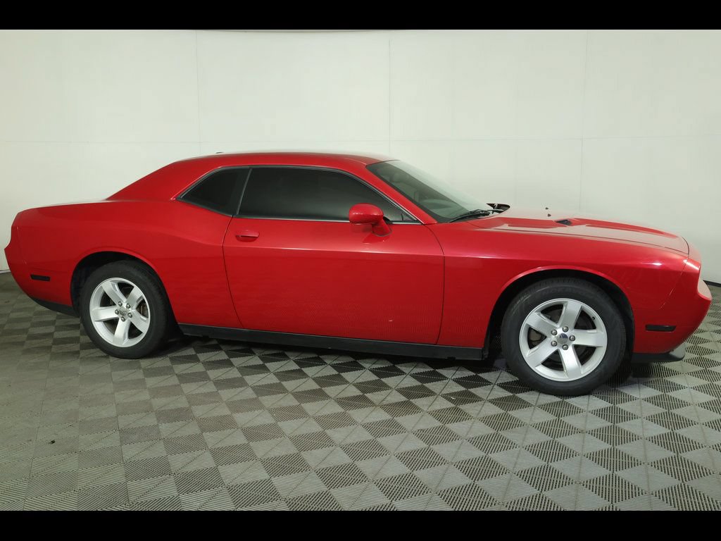 Used 2012 Dodge Challenger SXT w/ Sound Group RWD image 5