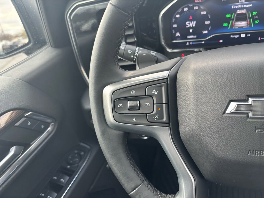 Used 2024 Chevrolet Silverado 1500 LT Trail Boss w/ Convenience Package II image 35