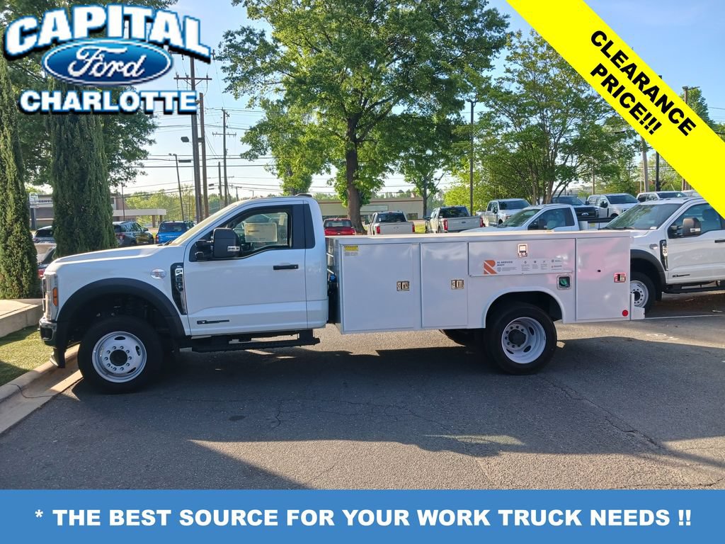 New 2024 Ford F450 XL w/ XL Chrome Package RWD image 2