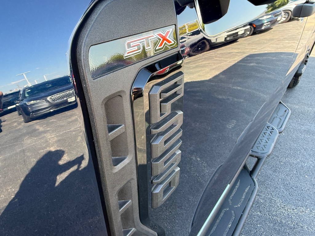 Certified 2024 Ford F250 XL w/ STX Appearance Package AWD/4WD image 8