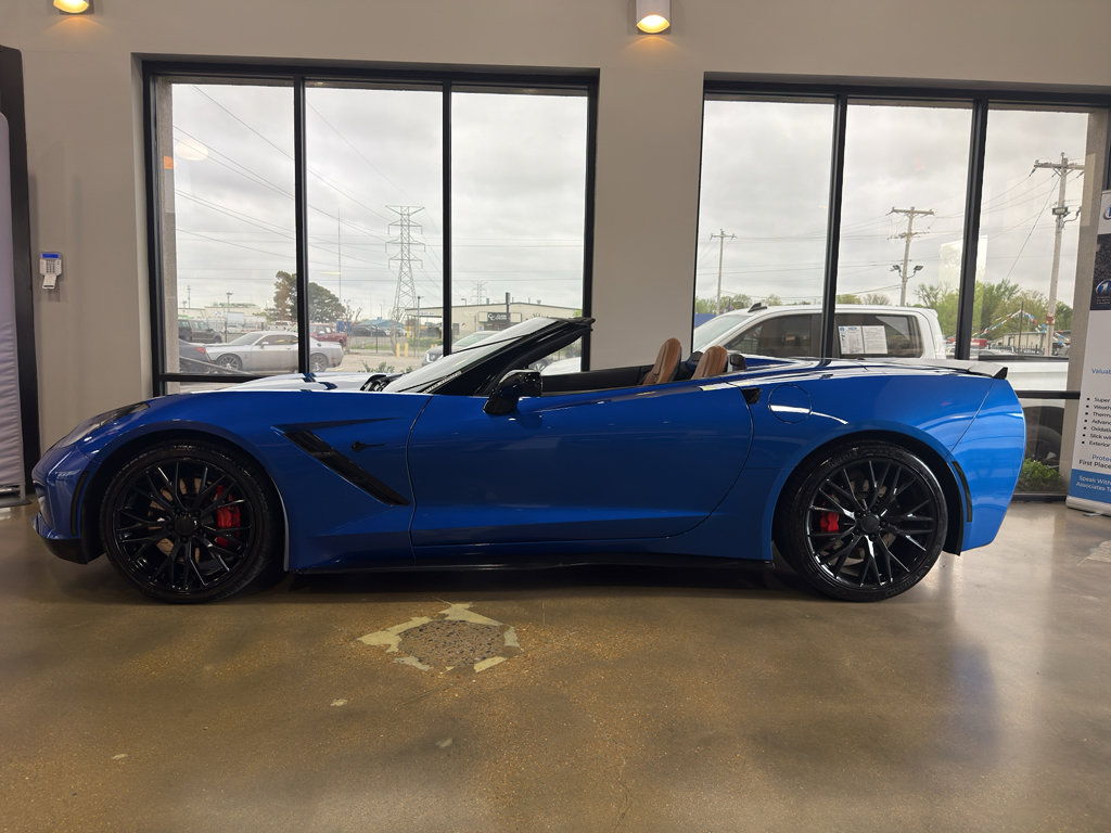 Used 2015 Chevrolet Corvette Stingray Convertible w/ 2LT Preferred Equipment Group image 2