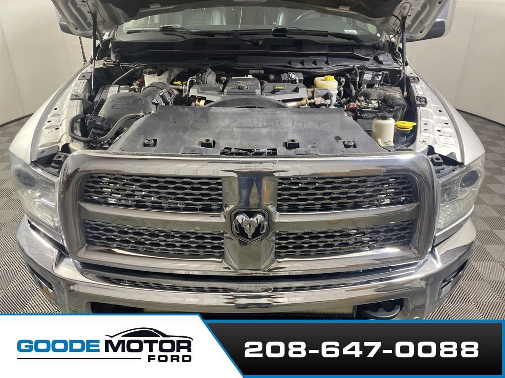 Used 2018 RAM 3500 Laramie w/ Cold Weather Group AWD/4WD image 24