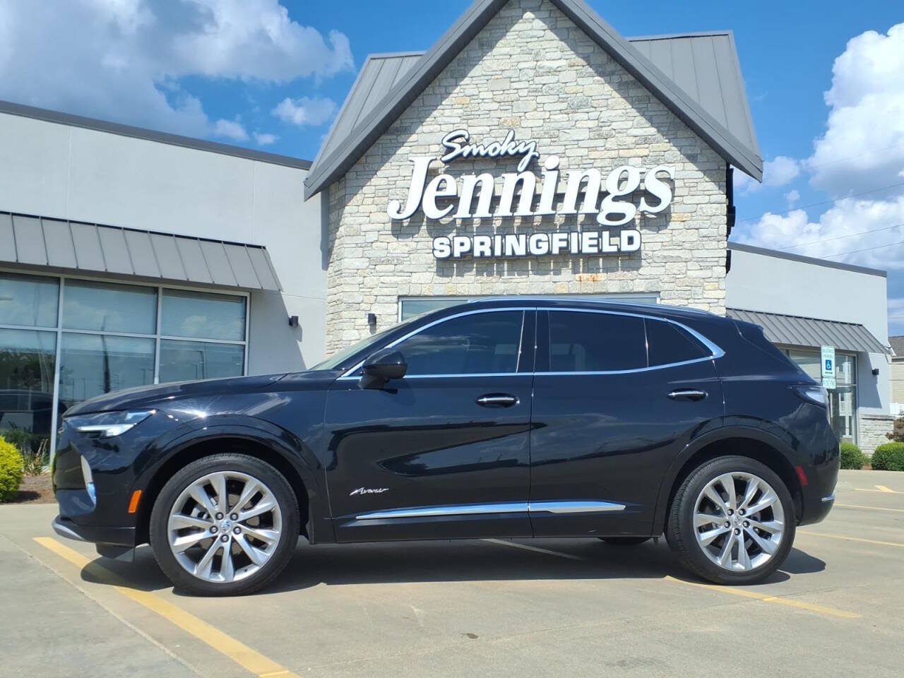 Used 2023 Buick Envision Avenir