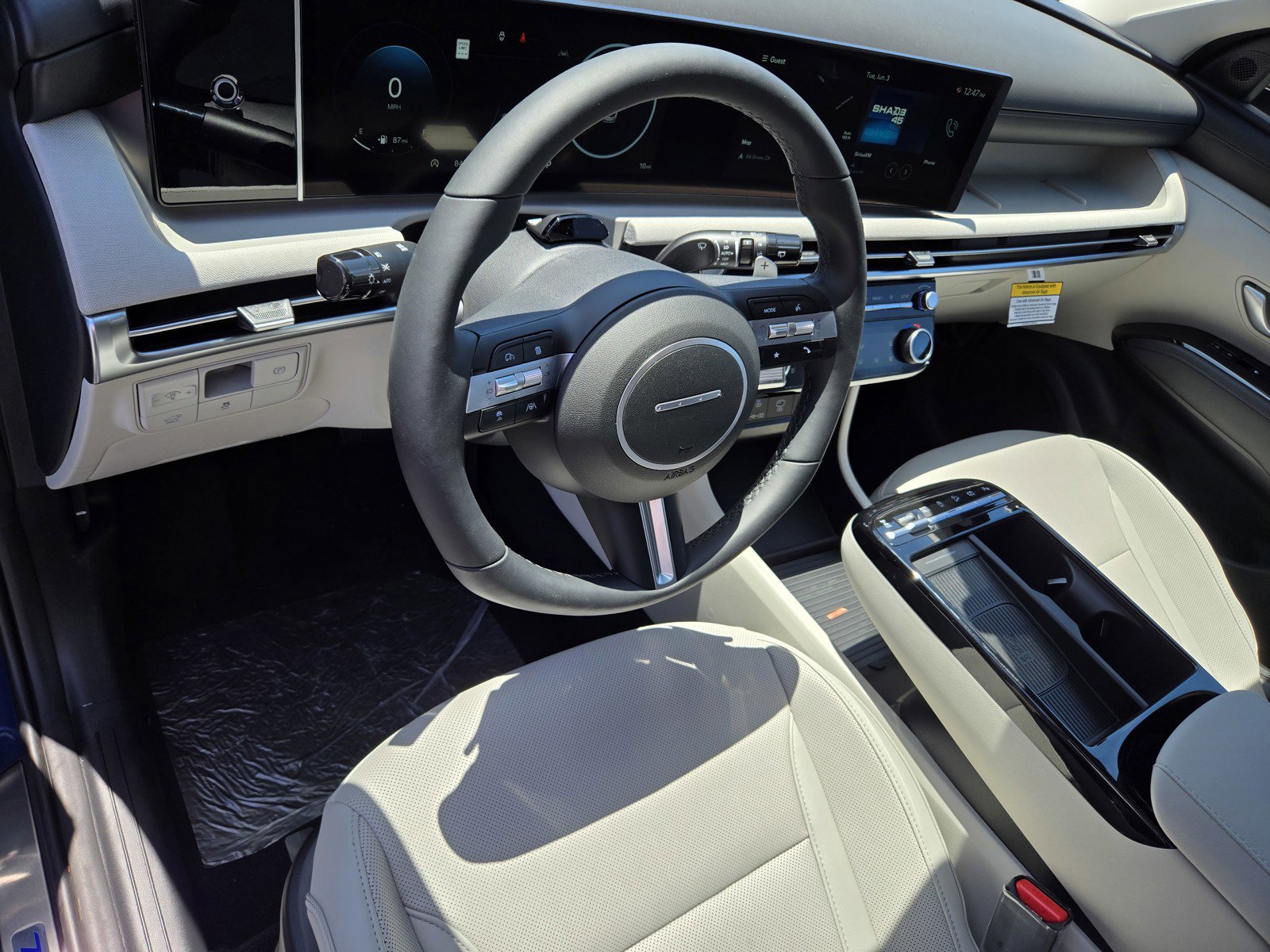 New 2025 Hyundai Tucson Limited image 14