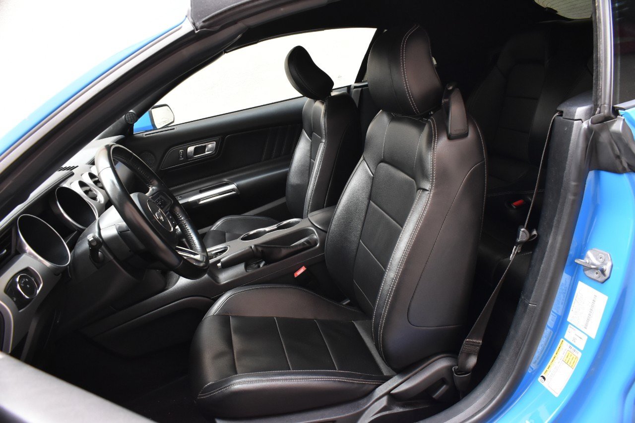Used 2022 Ford Mustang Premium RWD image 14