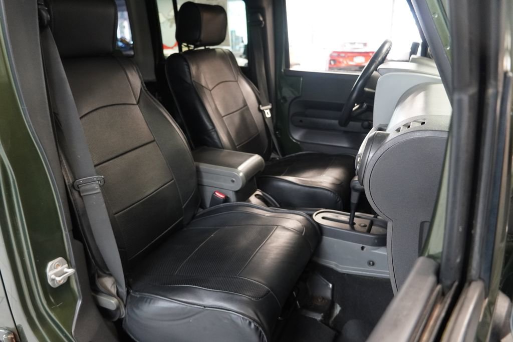 Used 2008 Jeep Wrangler Unlimited X AWD/4WD image 30