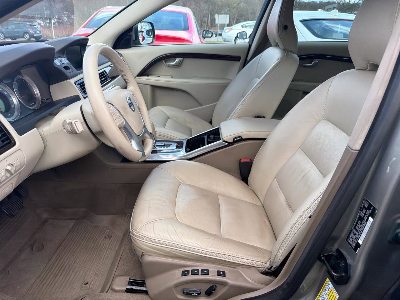 Used 2012 Volvo XC70 T6 image 19