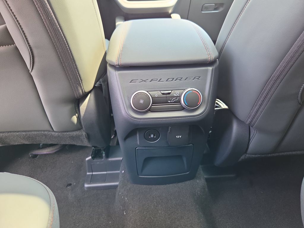 New 2027 Ford Explorer Active w/ Active Comfort Package AWD/4WD image 33