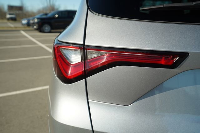 Used 2023 Acura MDX SH-AWD image 39