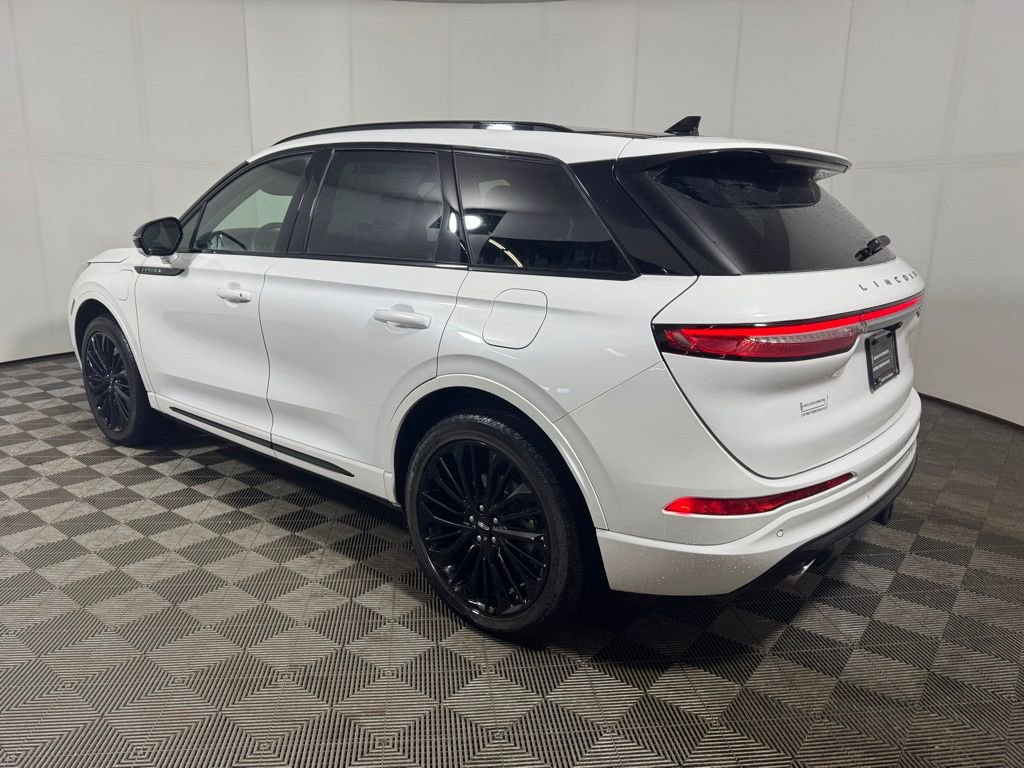 New 2025 Lincoln Corsair Grand Touring w/ Equipment Group 302A image 3