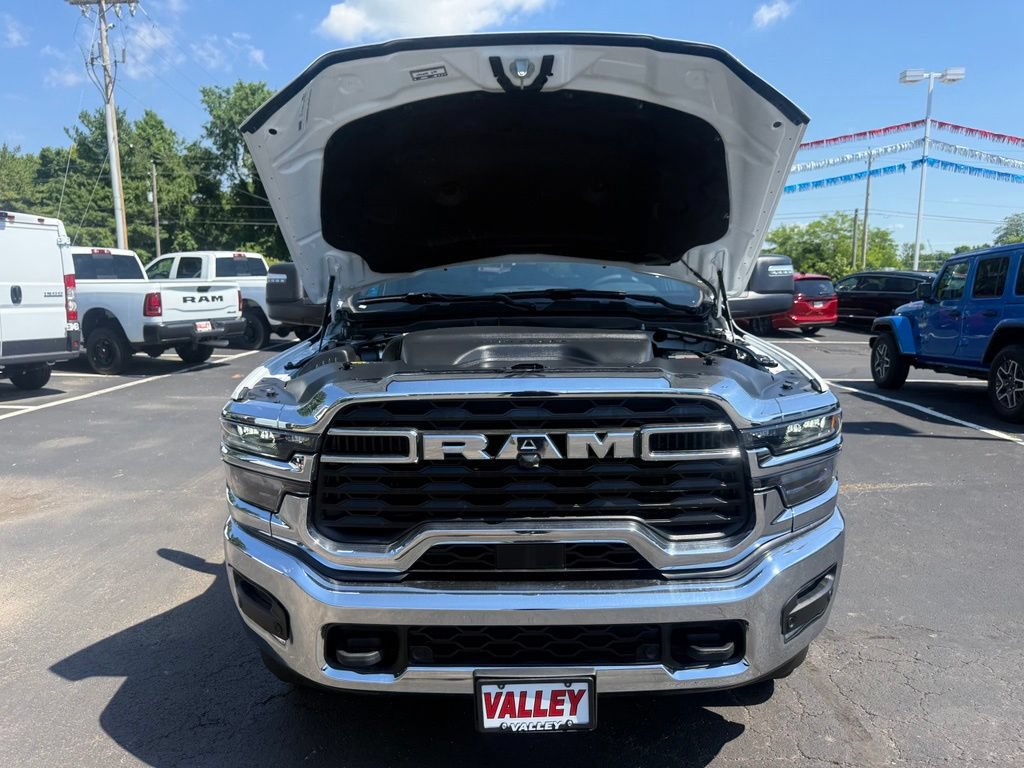 Certified 2025 RAM 2500 Big Horn AWD/4WD image 54