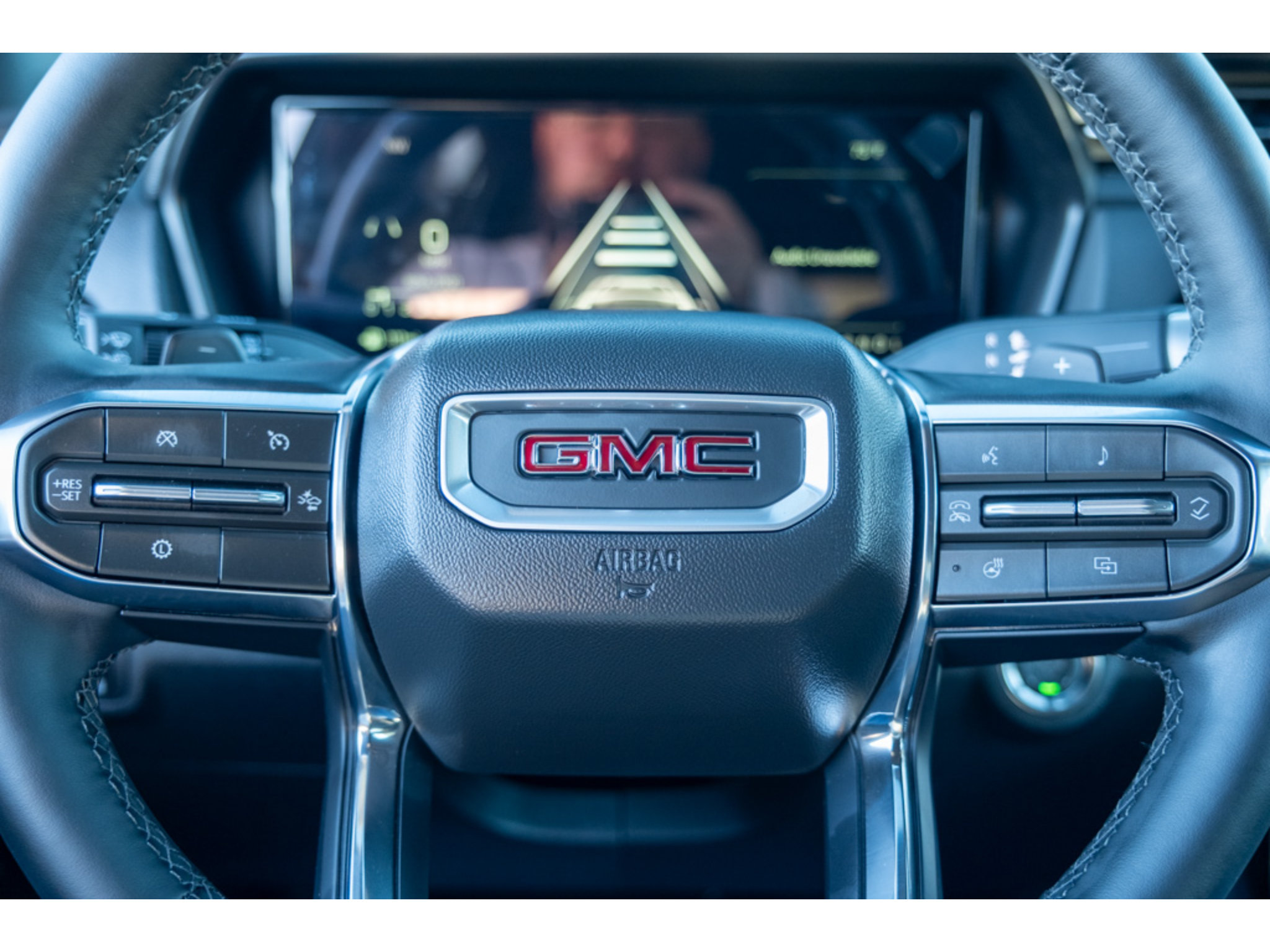 New 2027 GMC Terrain Elevation w/ Elevation Premium Package FWD image 17