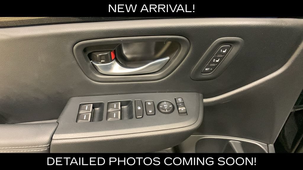 Used 2025 Honda Pilot Elite image 30