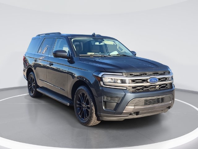 Used 2024 Ford Expedition XLT