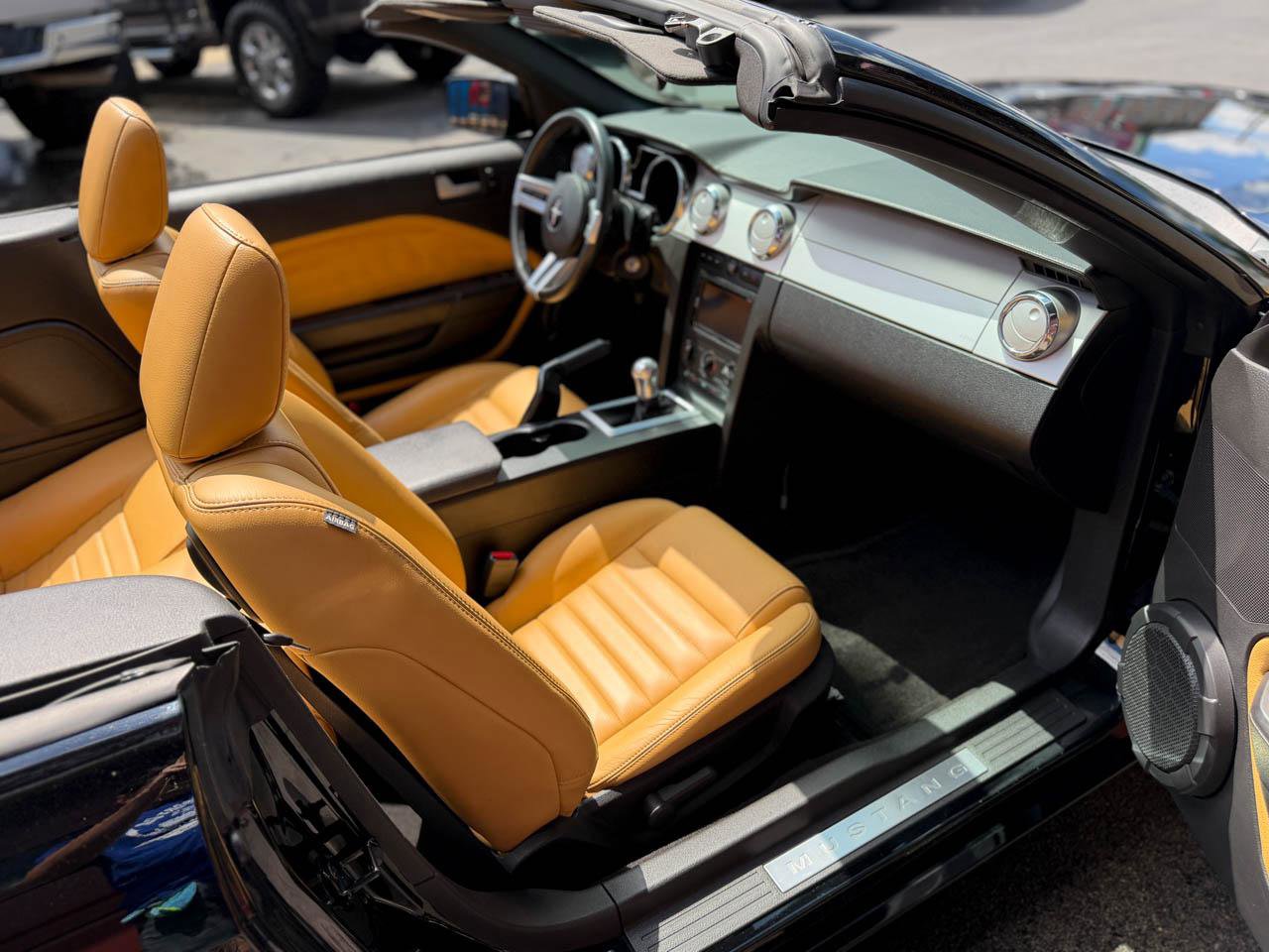 Used 2007 Ford Mustang GT RWD image 26