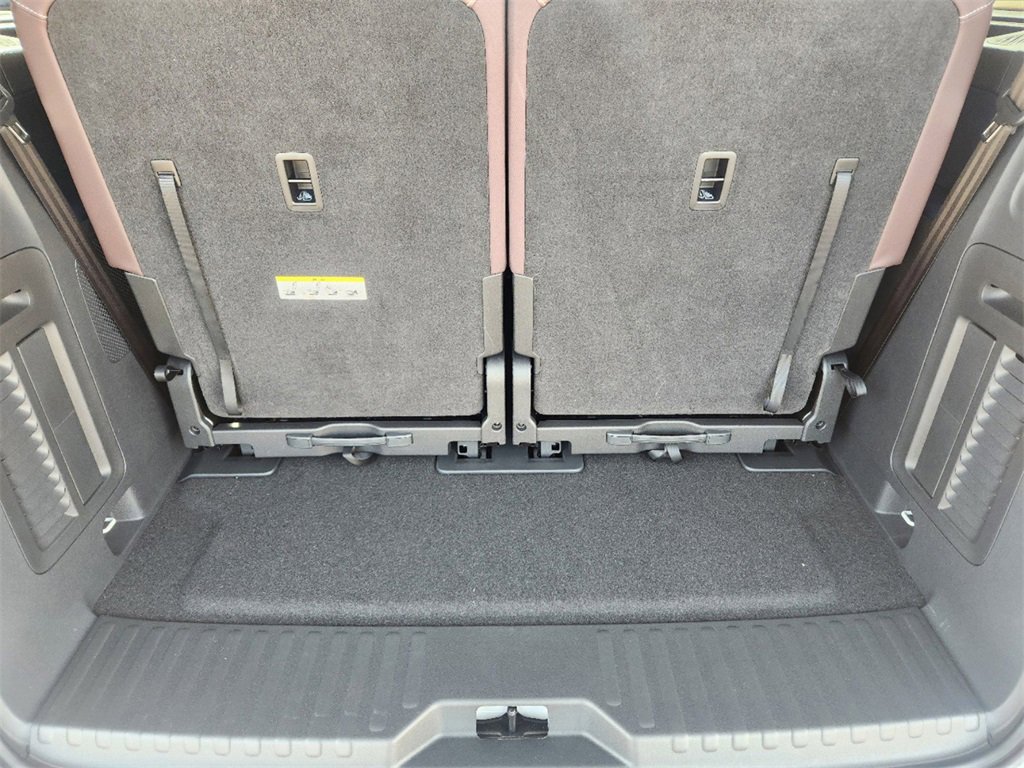 New 2025 Volkswagen ID. Buzz Pro S image 23