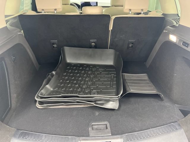 Certified 2023 Lincoln Corsair AWD w/ Equipment Group 101A image 9