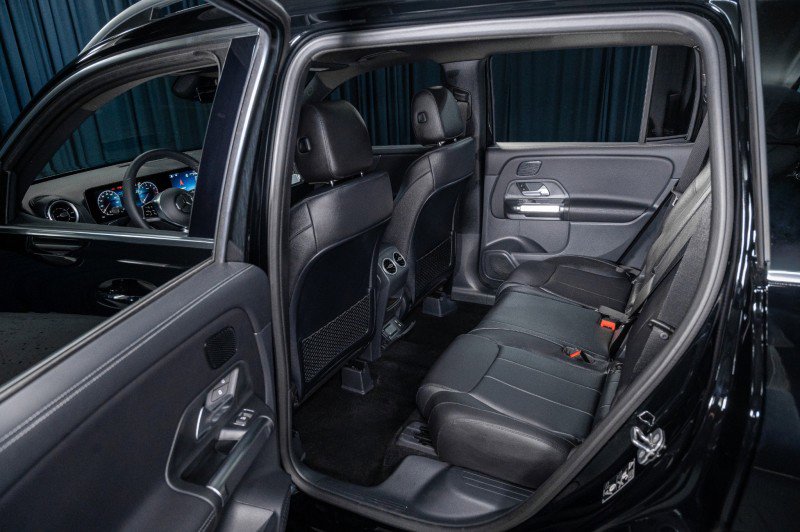 New 2026 Mercedes-Benz GLB 250 image 24