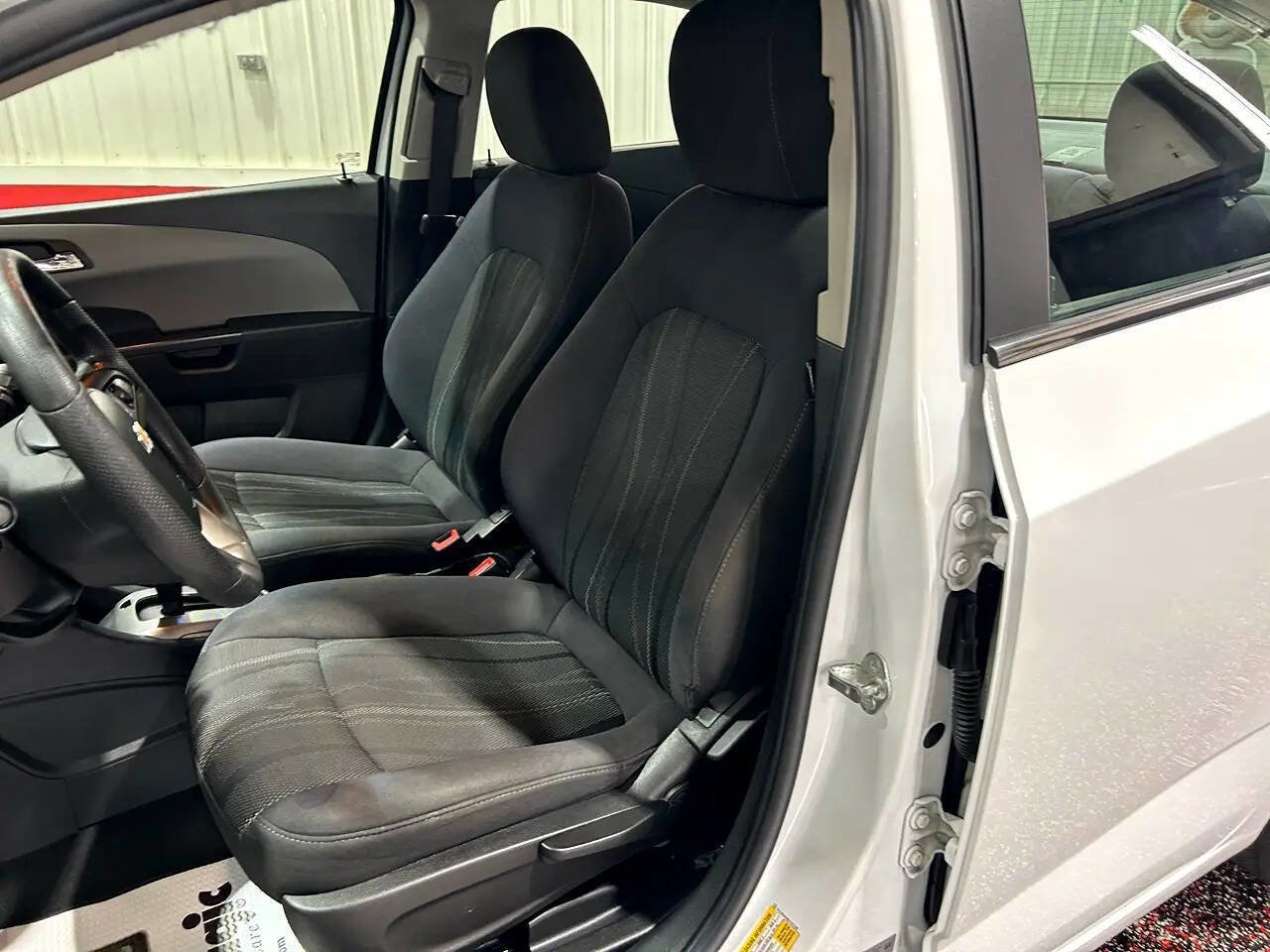 Used 2014 Chevrolet Sonic LT image 13