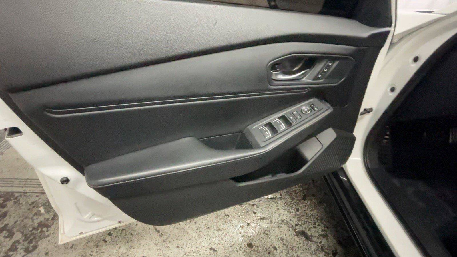 Used 2023 Honda Accord Sport image 29