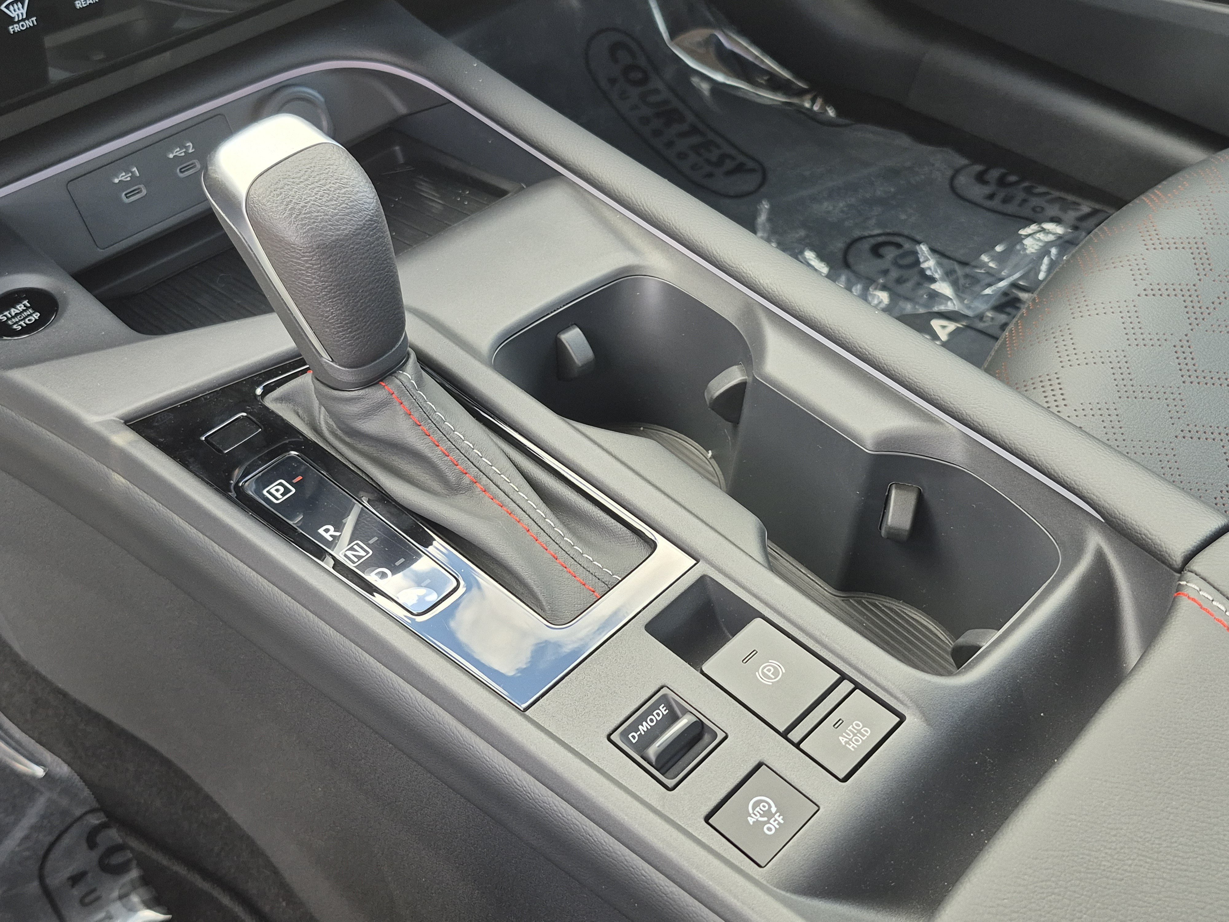 New 2026 Nissan Sentra SR w/ SR Premium Package FWD image 28