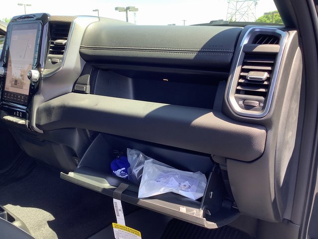 New 2025 RAM 1500 Laramie image 44