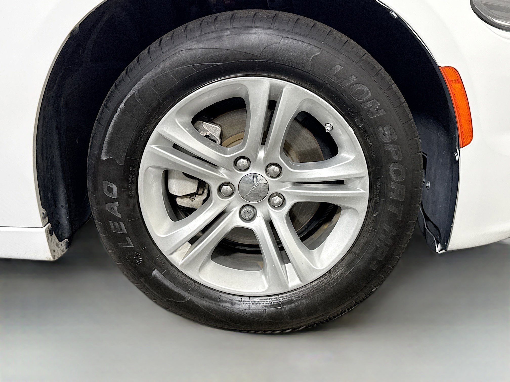 Used 2022 Dodge Charger SXT image 32