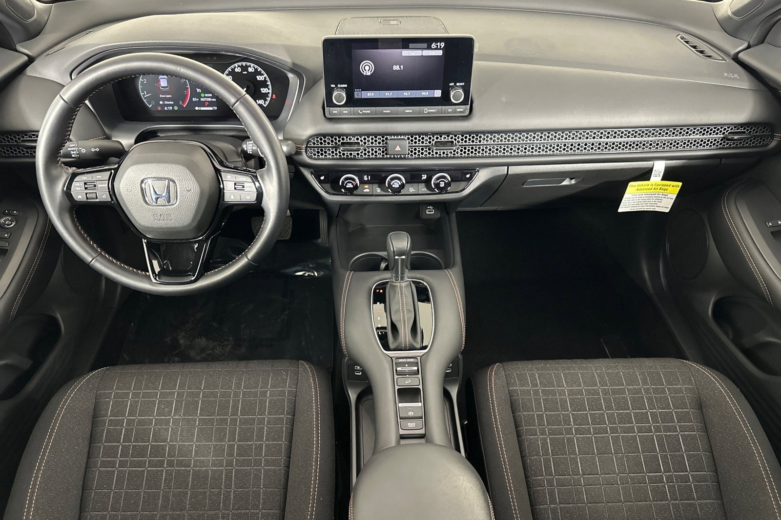 Used 2025 Honda HR-V Sport image 12