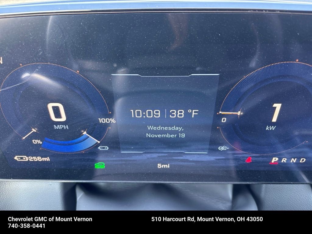 New 2026 Chevrolet Equinox EV LT image 17